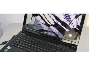 Разбили матрицу ноутбука